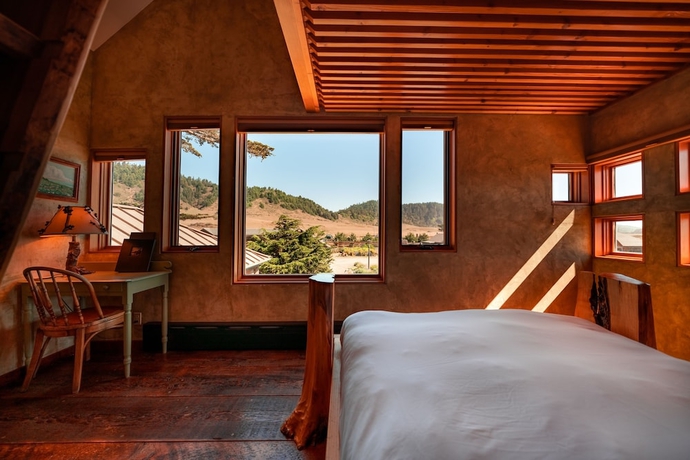 Imagen de la habitación del Hotel The Inn at Newport Ranch. Foto 4
