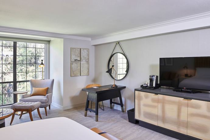Imagen de la habitación del Hotel The Inn at Saratoga, Tapestry Collection by Hilton. Foto 4