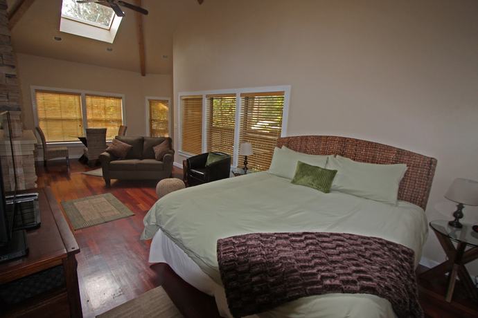 Imagen general del Hotel The Inn at Shasta Lake. Foto 1