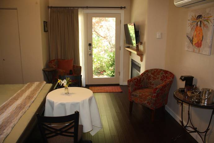 Imagen de la habitación del Hotel The Inn at Shasta Lake. Foto 7