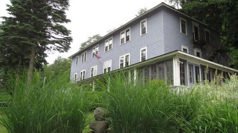 Imagen general del Hotel The Inn at Starlight Lake. Foto 4