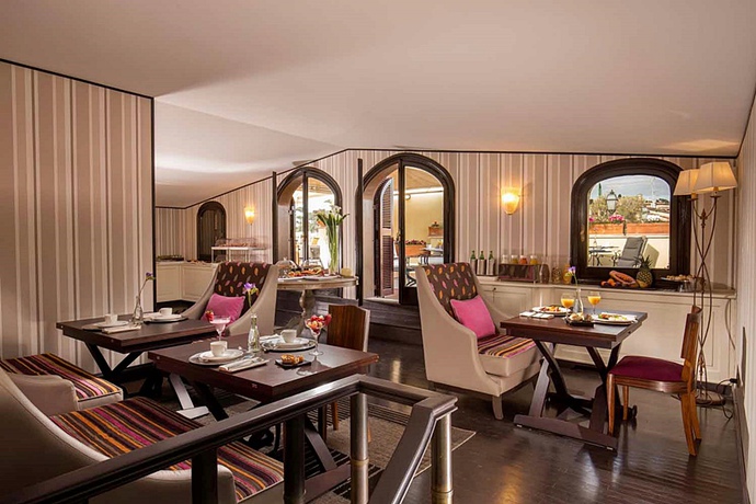Imagen general del Hotel The Inn at the Spanish Steps Luxury Collection - The View. Foto 1