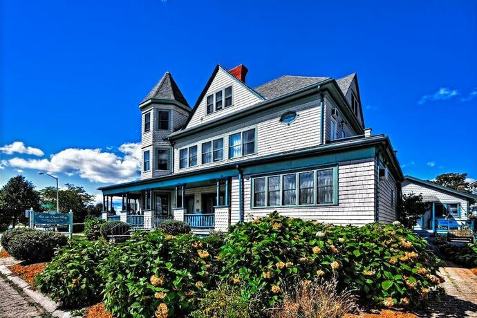 Imagen general del Hotel The Inn on Onset Bay. Foto 3