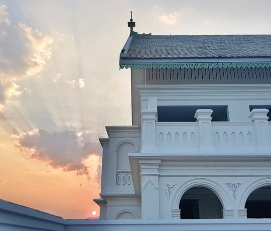 Imagen del bar/restaurante del Hotel The Inside House. Foto 6