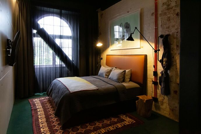 Imagen de la habitación del Hotel The Intrepid. Foto 16