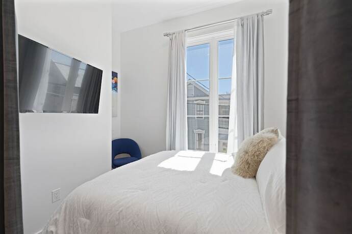Imagen de la habitación del Hotel The Iris Charleston. Foto 11