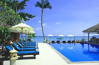 Imagen de la piscina del Hotel The Island Resort & Spa. Foto 12