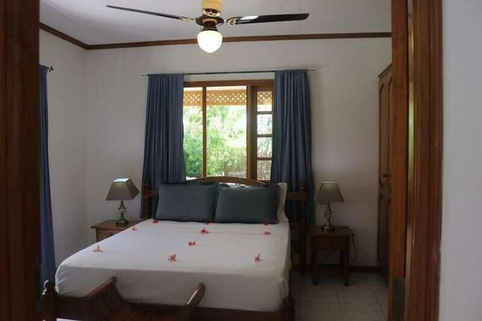 Imagen de la habitación del Hotel The Islander, Anse Kerlan. Foto 14