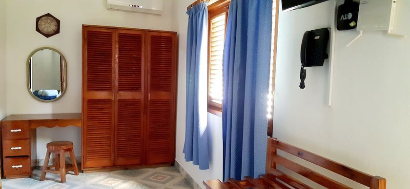 Imagen de la habitación del Hotel The Islander, Anse Kerlan. Foto 18