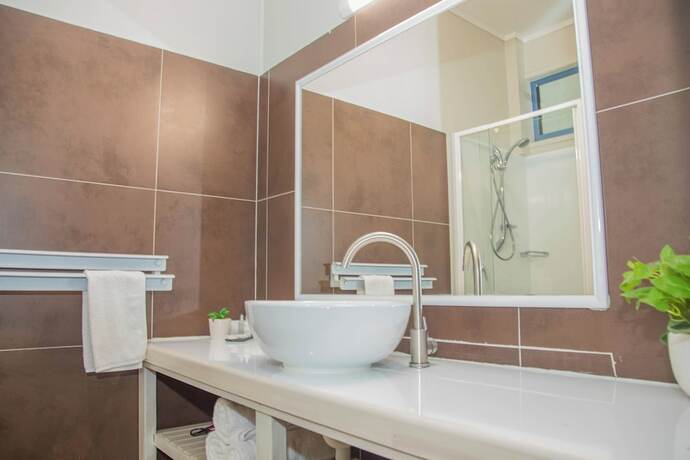 Imagen general del Hotel The Islander. Foto 14