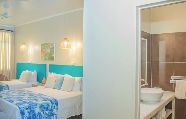 Imagen de la habitación del Hotel The Islander. Foto 29