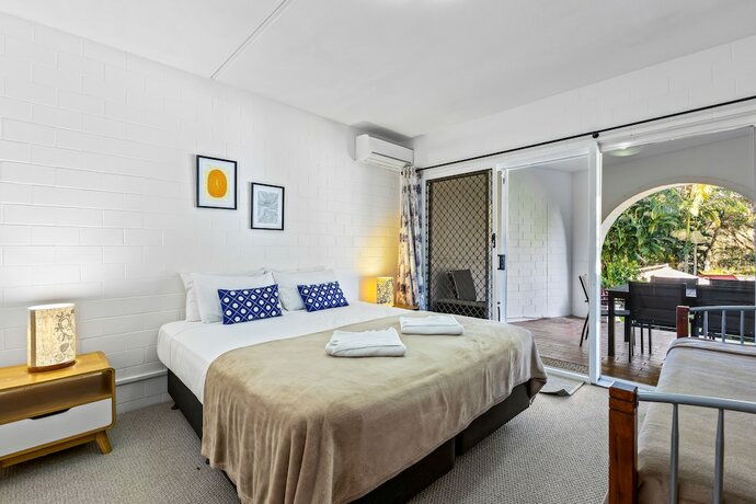 Imagen de la habitación del Hotel The Islander Holiday Resort. Foto 13