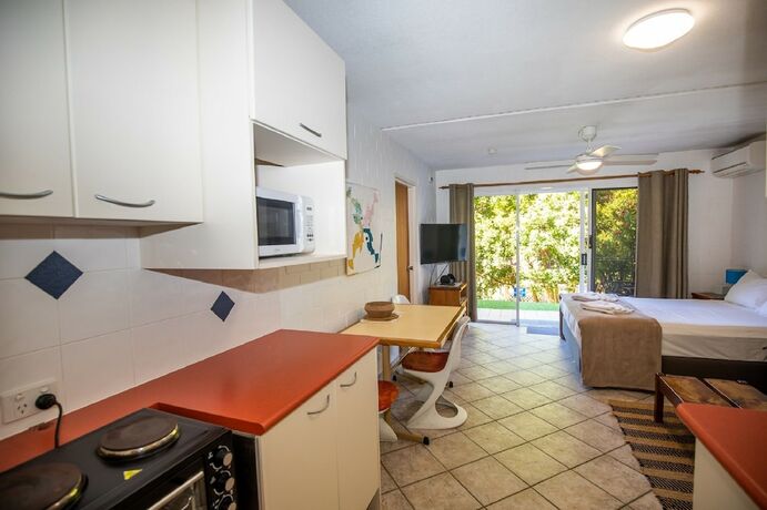 Imagen de la habitación del Hotel The Islander Holiday Resort. Foto 21