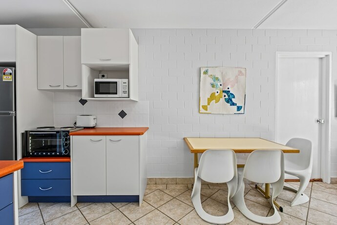 Imagen de la habitación del Hotel The Islander Holiday Resort. Foto 32