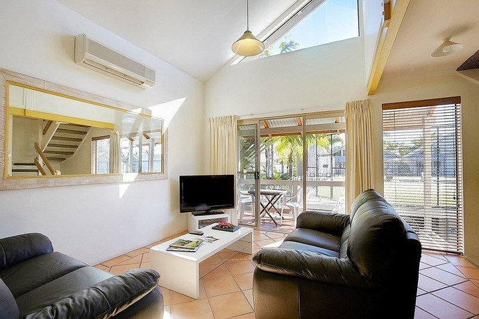 Imagen de los interiores del Hotel The Islander Noosa Resort. Foto 9