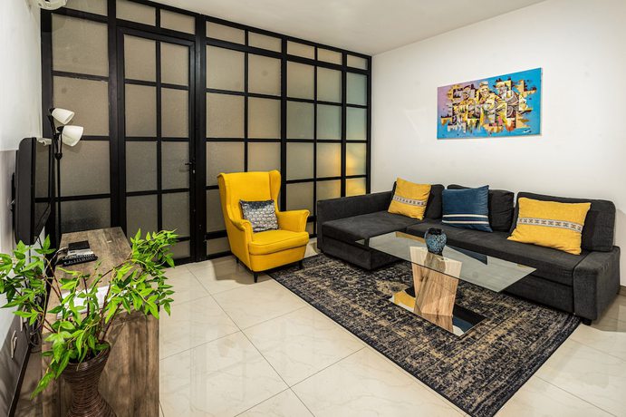 Imagen de los interiores del Hotel The Ivy, Accra. Foto 17