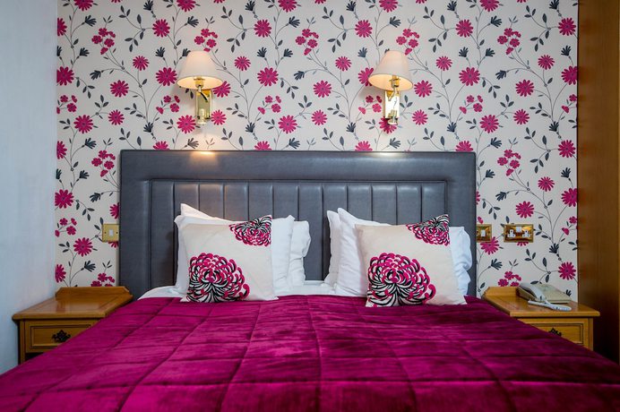 Imagen de la habitación del Hotel The Ivy Bush Royal By Compass Hospitality. Foto 6
