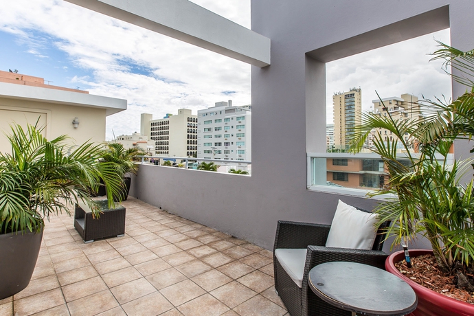 Imagen de los exteriores del Hotel The Ivy San Juan. Foto 10