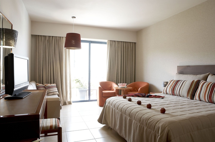 Imagen de la habitación del Hotel The Ixian Grand and All Suites - Adults Only. Foto 7