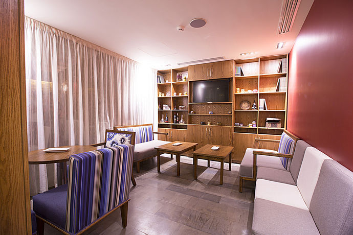 Imagen de la habitación del Hotel The J Hotel And Spa. Foto 9