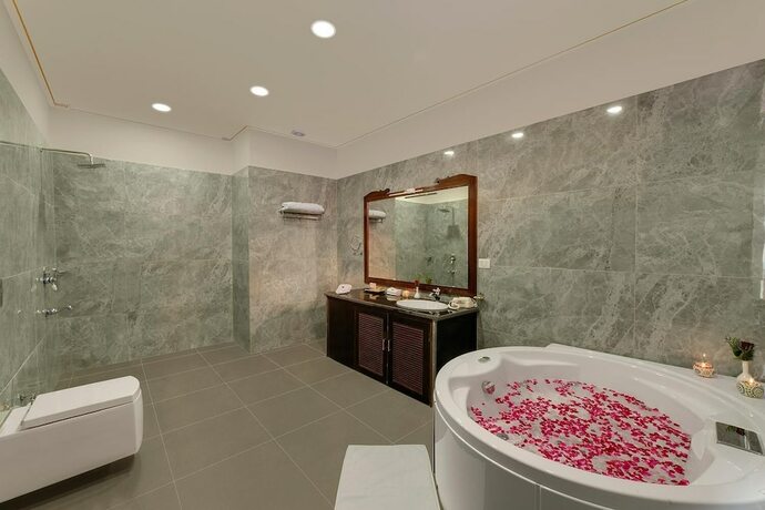 Imagen general del Hotel The Jaibagh Palace. Foto 14