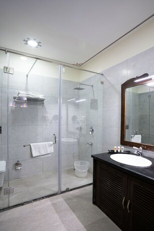 Imagen general del Hotel The Jaibagh Palace. Foto 15