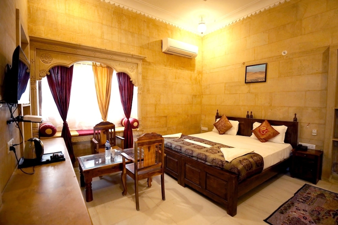 Imagen de la habitación del Hotel The Jaigarh Palace Jaisalmer. Foto 3