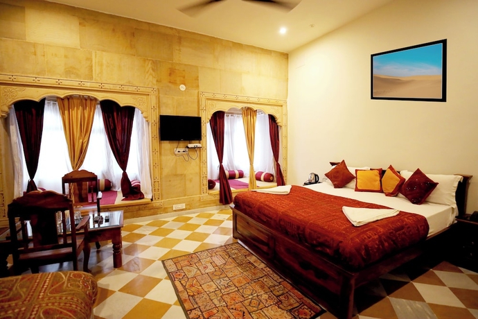 Imagen de la habitación del Hotel The Jaigarh Palace Jaisalmer. Foto 8