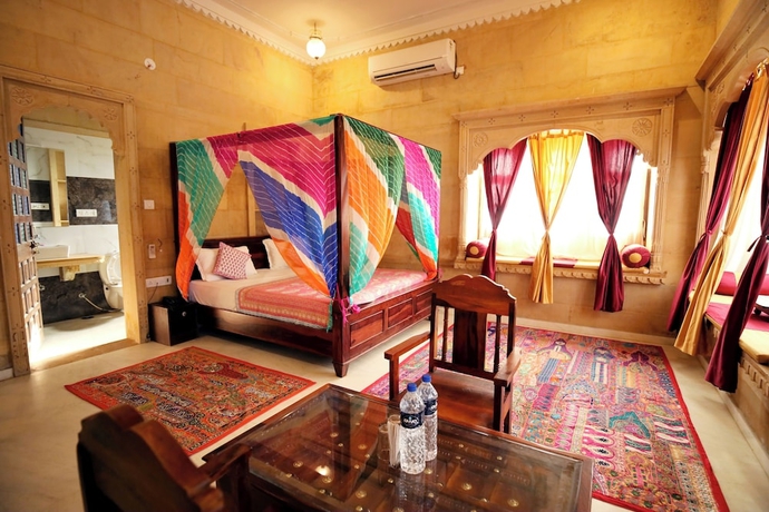 Imagen de la habitación del Hotel The Jaigarh Palace Jaisalmer. Foto 12