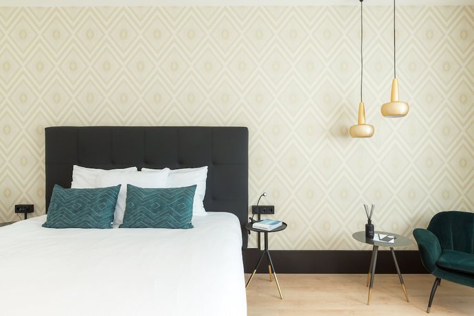 Imagen de la habitación del Hotel The James Hotel Rotterdam. Foto 13