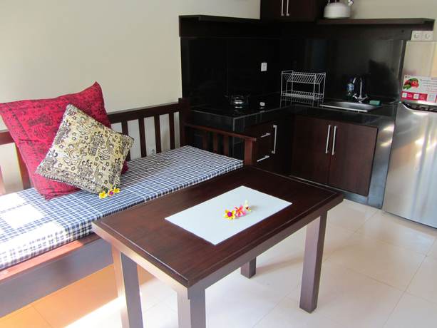 Imagen de la habitación del Hotel The Janan Villa. Foto 13