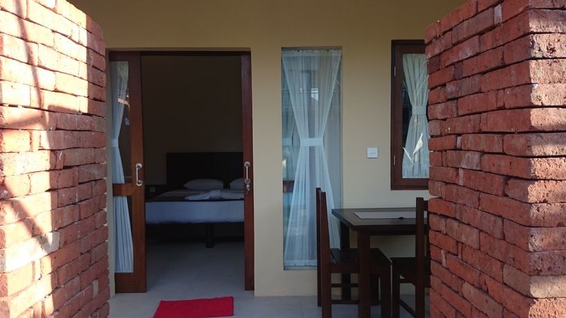 Imagen de la habitación del Hotel The Janan Villa. Foto 15