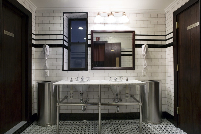 Imagen de la habitación del Hotel The Jane. Foto 3