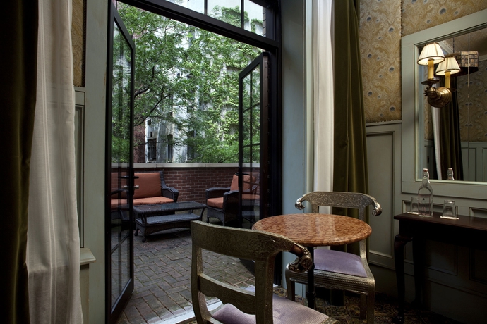 Imagen de la habitación del Hotel The Jane. Foto 4