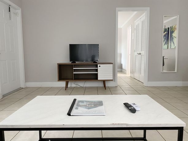 Imagen de la habitación del Hotel The Jasmine Apartments by Lowkl. Foto 9