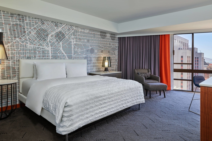 Imagen de la habitación del Hotel The Jay, Autograph Collection. Foto 11