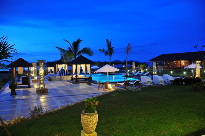 Imagen de los exteriores del Hotel The Jayakarta Suite Komodo Flores. Foto 10