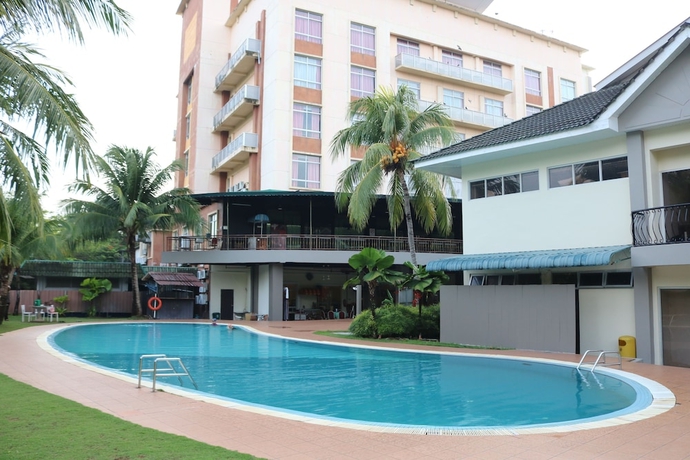 Imagen de la piscina del Hotel The Jerai Sungai Petani. Foto 16