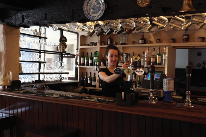 Imagen del bar/restaurante del Hotel The Jersey Arms, Sure Collection by Best Western. Foto 9