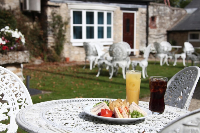 Imagen del bar/restaurante del Hotel The Jersey Arms, Sure Collection by Best Western. Foto 13