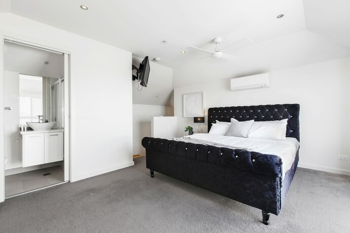 Imagen general del Hotel The Jetty Beach Apartment By Ready Set Host. Foto 16
