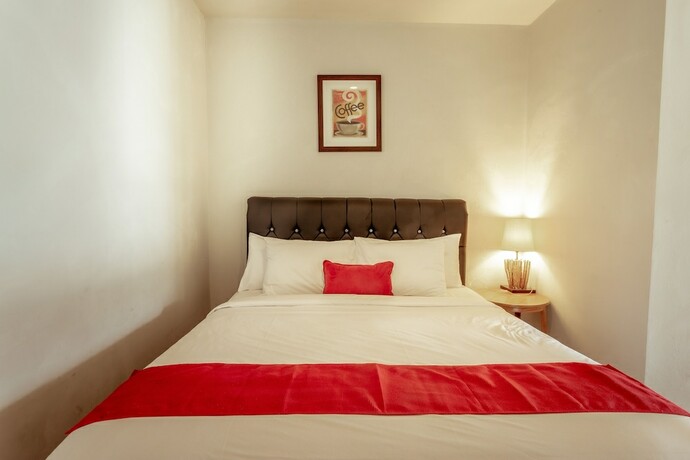 Imagen de la habitación del Hotel The Joglo Beratan. Foto 19