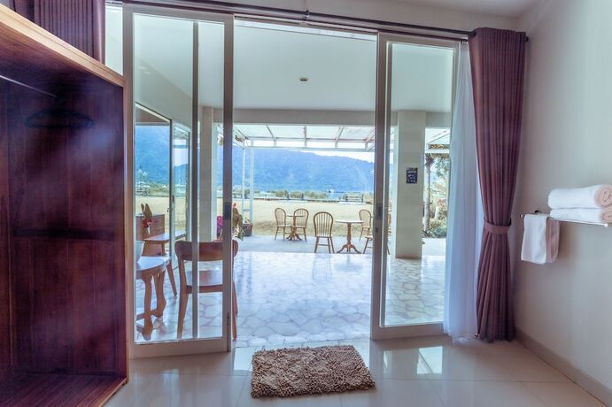 Imagen general del Hotel The Joglo Beratan. Foto 11