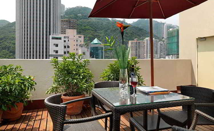 Imagen de los exteriores del Hotel The Johnston Suites Hong Kong Serviced Apartments. Foto 5