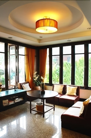 Imagen de los interiores del Hotel The Jomtien Twelve. Foto 16
