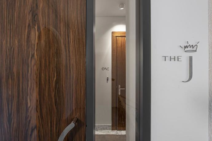 Imagen de los interiores del Hotel The Joseph Boutique Suites. Foto 12