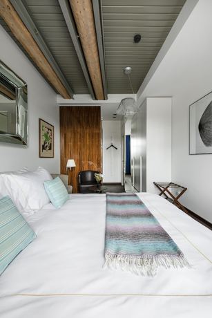 Imagen de la habitación del Hotel The Joseph Boutique Suites. Foto 9