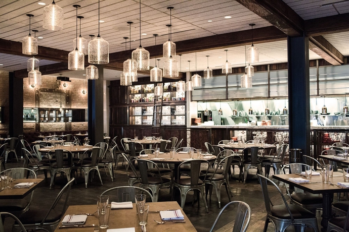 Imagen del bar/restaurante del Hotel The Joule. Foto 2