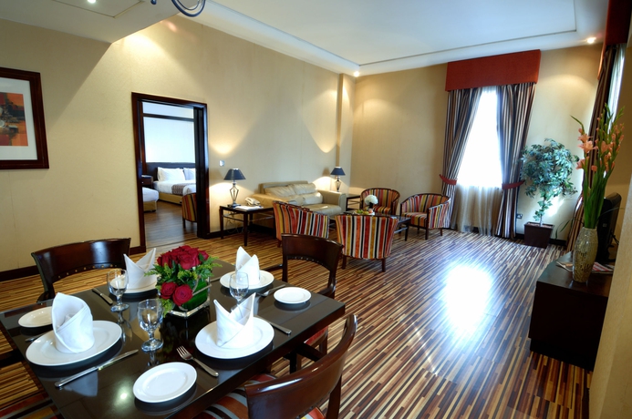 Imagen de la habitación del Hotel The Juffair Grand. Foto 7