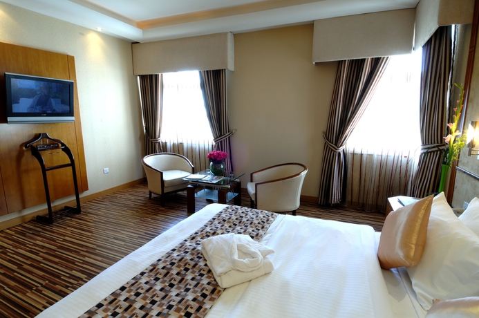 Imagen de la habitación del Hotel The Juffair Grand. Foto 10